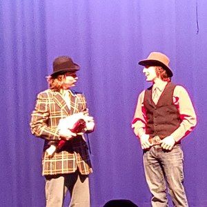 Meet your Posher, Bambi